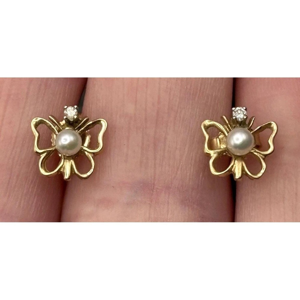 Vintage Solid 14K Yellow Gold Pearl Genuine Diamond Butterfly Stud Earrings